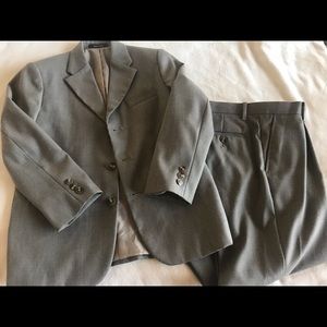 Boys Sz 10 Claiborne Suit